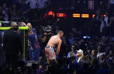 UFC White House results: Justin Gaethje pulls off massive upset in front of Donald Trump