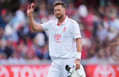 ENG vs NZ: England pacer Ollie Robinson ruled out of second Test due to knee soreness