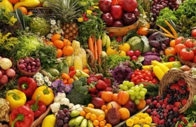 Which is the fruit which the world calls 'queen of fruits'? Once eaten, its taste does not go away.