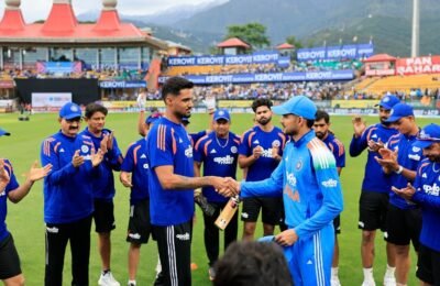Gurbaz's stormy century went in vain, Shubman Gill and the young bowlers defeated Afghanistan.