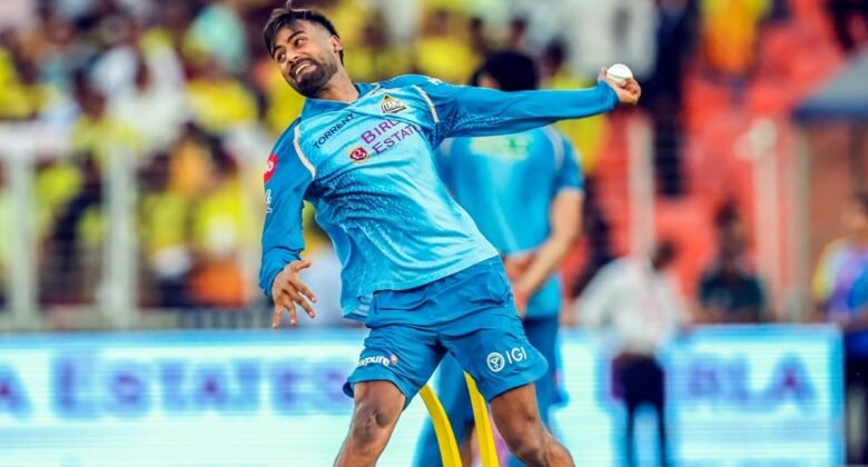Manav Suthar did wonders on Test Debut, created history by taking 6 wickets!