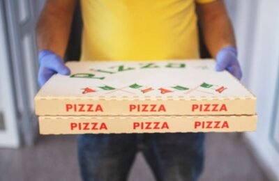 Viral: The delivery boy's response outweighed the customer's kindness, people burst out laughing